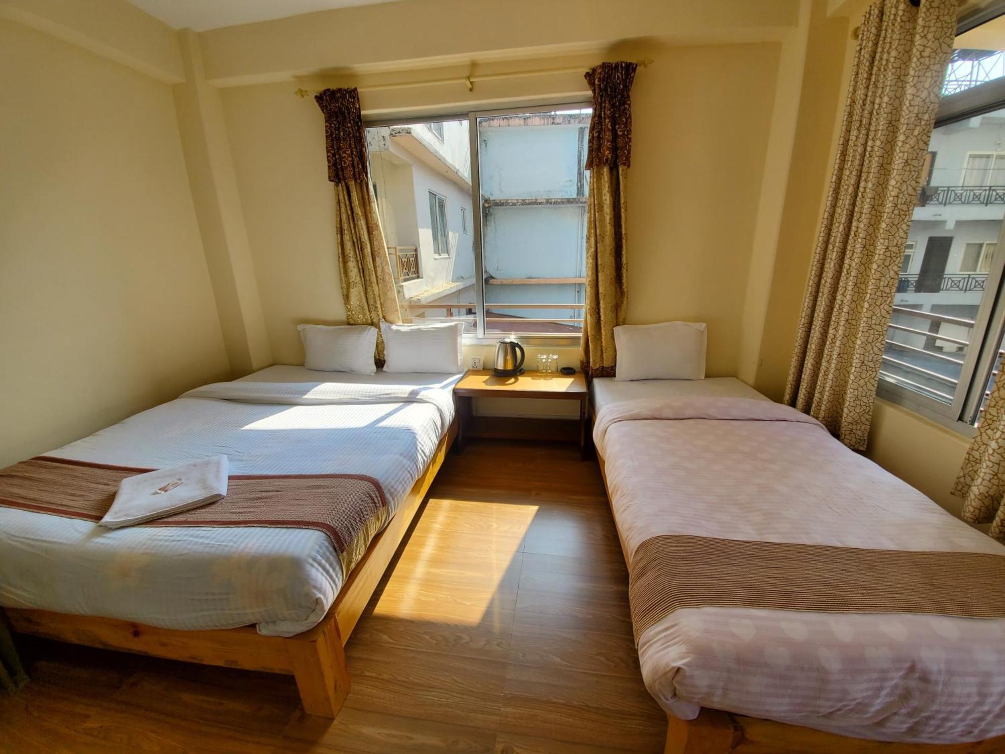 Santoshi Guest House, Pokhara Zimmer foto