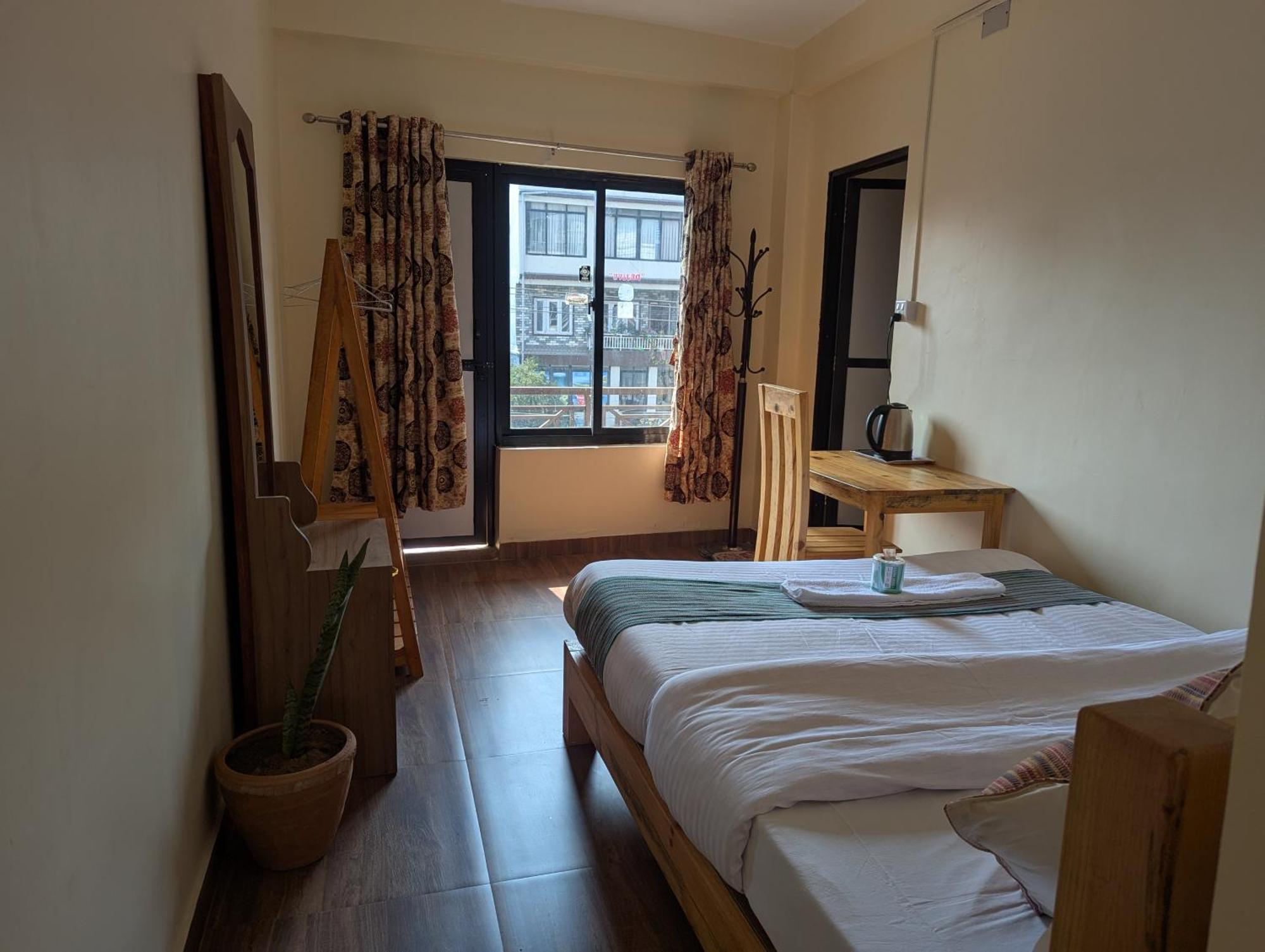 Santoshi Guest House, Pokhara Exterior foto